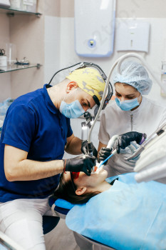 Стоматологическая клиника ЛИДЕР ДЕНТ