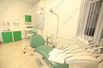 Стоматологический кабинет ПОЛИДЕНТ ПЛЮС м. Лиговский Проспект