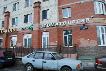 Стоматологический кабинет ПОЛИДЕНТ ПЛЮС м. Лиговский Проспект