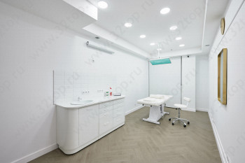 ROSSIGNOLI CLINICA м. Московская