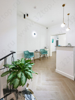 ROSSIGNOLI CLINICA м. Московская