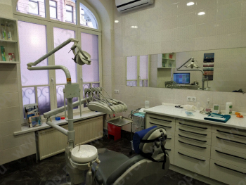 Стоматология БЕЛАЯ КЛИНИКА м. Петроградская