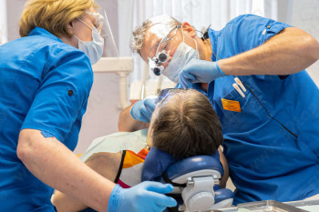 Стоматология ЭВЕРЕСТ м. Приморская