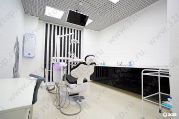 Сеть стоматологических клиник DENTAL CLINIC (ДЕНТАЛ КЛИНИК) на Ярыгинской набережной