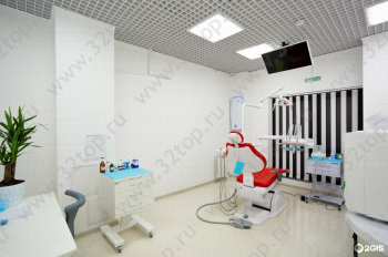 Сеть стоматологических клиник DENTAL CLINIC (ДЕНТАЛ КЛИНИК) на Ярыгинской набережной