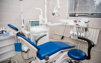 Стоматологическая клиника АПЕКССТОМ