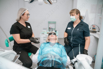 Стоматологическая клиника ЗУБР