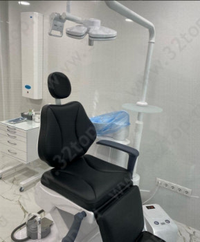 Сеть стоматологических клиник 32 КАРАТА на Пушкина