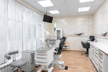 СЕМЕЙНАЯ СТОМАТОЛОГИЧЕСКАЯ КЛИНИКА на Салютной