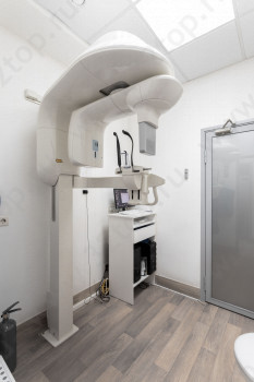 СЕМЕЙНАЯ СТОМАТОЛОГИЧЕСКАЯ КЛИНИКА на Салютной