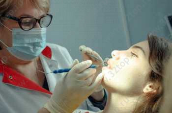 ДЭНТАЛЮКС (DENTALUX)