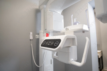 Стоматологическая клиника ЭМАЛЬ