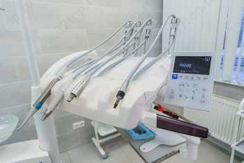 IQ СТОМАТОЛОГИЯ (АЙ КЬЮ СТОМАТОЛОГИЯ)