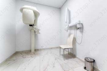 Сеть стоматологий ЛУЧШИЙ на Брянском фронте