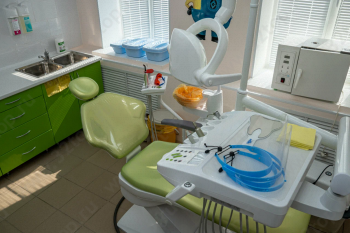 Стоматологическая клиника ЕВРОДЕНТ на Победы