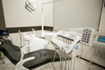 Центр имплантации и протезирования FAMILY DENT (ФЭМИЛИ ДЕНТ)