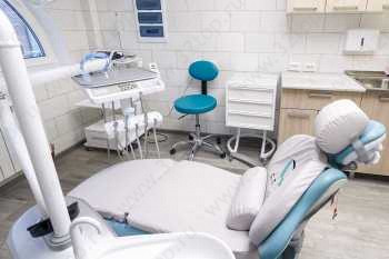 Стоматологическая клиника DEMOKRAT (ДЕМОКРАТ) на Кашена