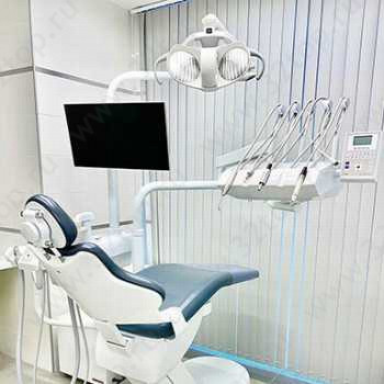 Семейный стоматологический центр DENTALROOM (ДЕНТАЛРУМ) м. ЗИЛ