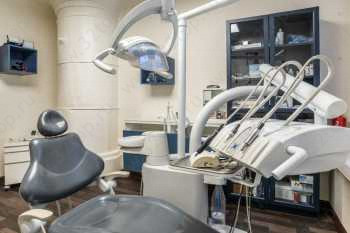 Cтоматология SMILЕ FACTORY (СМАЙЛ ФЭКТОРИ) м. Площадь Гарина-Михайловского