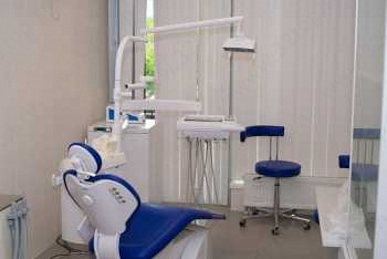 Сеть стоматологических клиник ВСЕ СВОИ! м. Мякинино