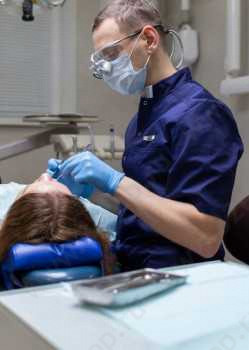 Стоматология БЕЛЕЕ БЕЛОГО м. Геологическая