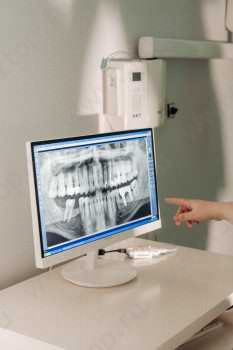 Сеть стоматологических клиник СТУДИЯ ЭСТЕТ НА ОДЕССКОЙ м. Севастопольская