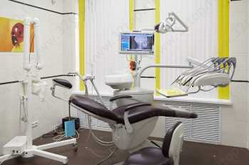 Центр здоровых зубов для всей семьи АЛМАДЕНТ м. Комендантский проспект