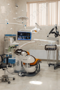 Стоматологическая клиника АЛЬТЕРНАТИВА на Толстого