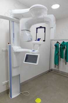 Сеть стоматологических клиник ЭVОЛЮЦИЯ (ЭВОЛЮЦИЯ) м. Мякинино