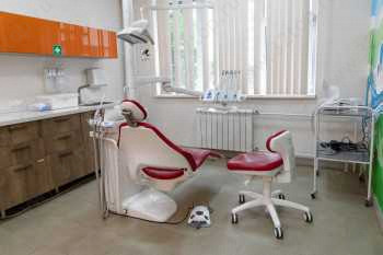 Сеть стоматологических клиник ЭVОЛЮЦИЯ (ЭВОЛЮЦИЯ) м. Мякинино