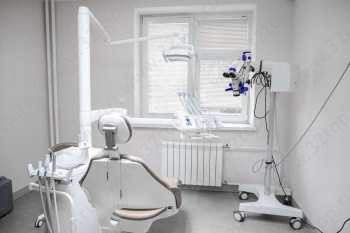 Сеть стоматологических клиник ЭVОЛЮЦИЯ (ЭВОЛЮЦИЯ) м. Мякинино