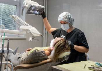 Сеть стоматологических клиник ЭVОЛЮЦИЯ (ЭВОЛЮЦИЯ) м. Мякинино