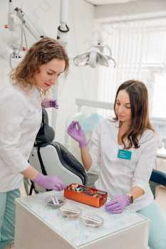 Сеть стоматологических клиник ДЕНТАСТИЛЬ на Интернациональной