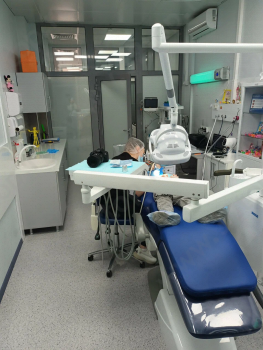 Сеть частных клиник СТОМОПОЛИС (ранее Народная стоматология) на 40-летия Победы