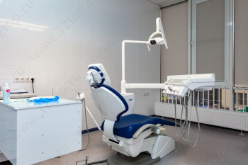 Сеть частных клиник СТОМОПОЛИС (ранее Народная стоматология) на 40-летия Победы