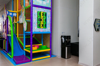 Сеть частных клиник СТОМОПОЛИС (ранее Народная стоматология) на Московской