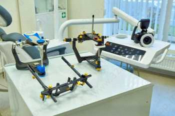 Стоматологический центр ДЕЛЬ КАМ м. Суконная Слобода