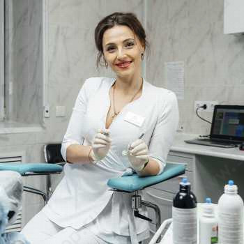 Стоматологическая клиника INNOSTOM (ИННОСТОМ) м. Авиастроительная