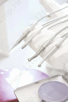 Стоматологическая клиника СИЯНИЕ УРАЛА