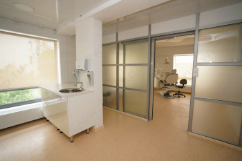 Сеть стоматологических клиник ЦЕНТРАЛЬНАЯ на пер. Северный