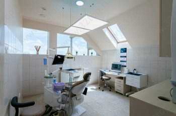 Центр имплантации и эстетики ONE (ВАН) на Северной