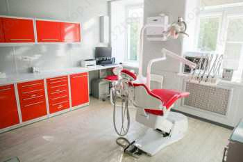 Стоматология ЖЕМЧУЖИНА на Ленина