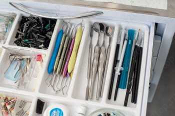 Стоматология М КЛИНИК