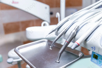 Клиника безопасной имплантологии RZ_CLINIC м. Проспект Славы