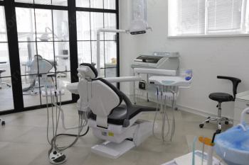 Стоматологическая клиника IMPLANT CLINIC (ИМПЛАНТ КЛИНИК) в Новой Адыгеи