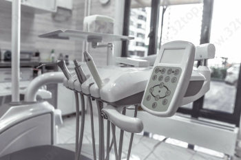 Стоматологический центр СОЛАНЖДЕНТ м. Домодедовская