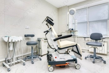 Стоматология КОСМОСТОМ на Мира