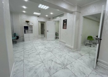 Стоматологическая клиника ЮЛИДЕНТ на Октября