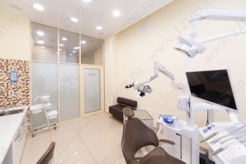 Сеть стоматологических клиник МЕГА-ДЕНТ на Прокопия Артамонова