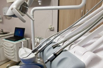 Стоматологическая клиника DENT'LEE (ДЕНТ'ЛИ)